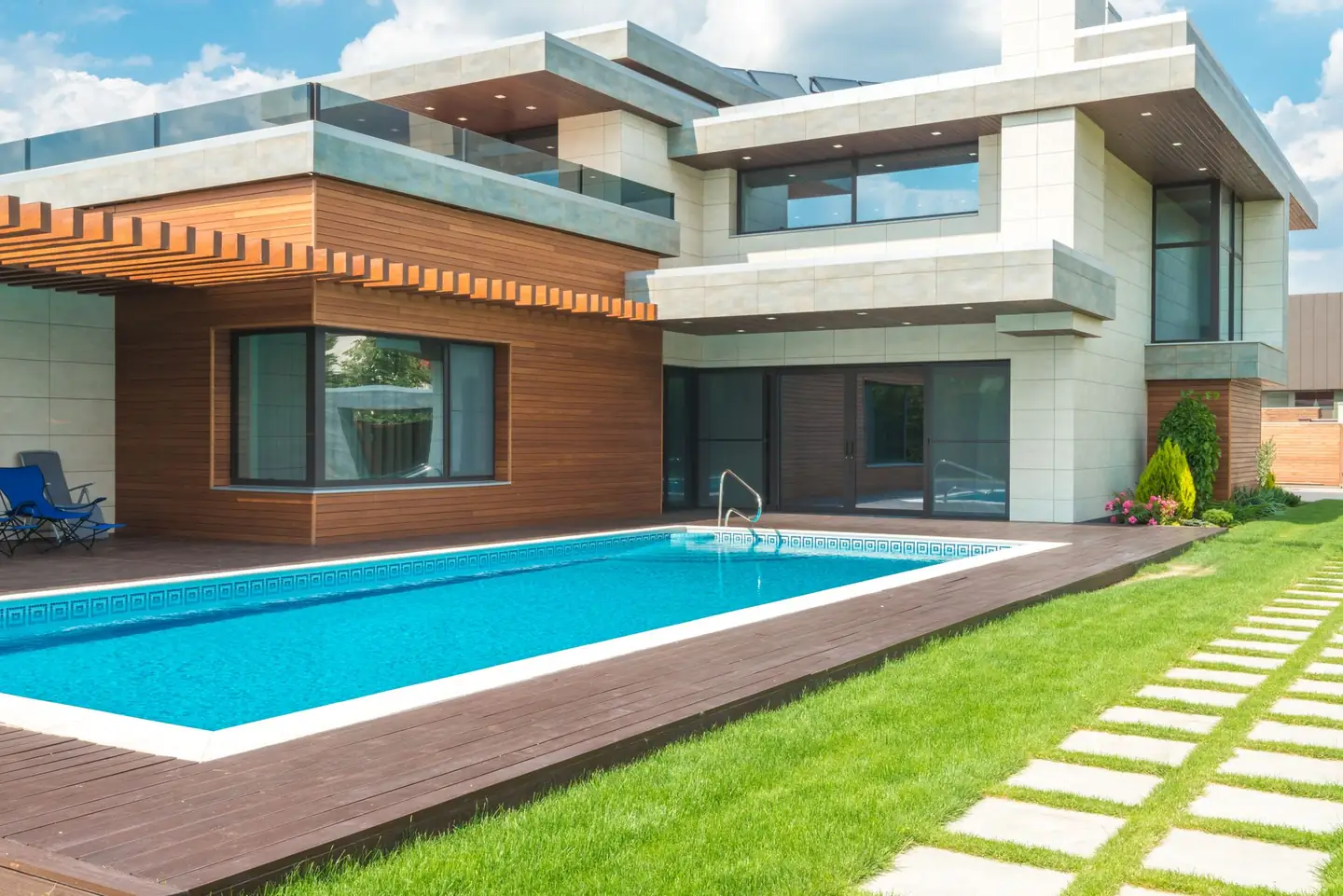 Swimming pool built in Oakhurst, NSW